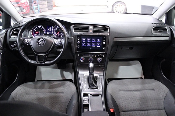Volkswagen Golf I 13 of 26