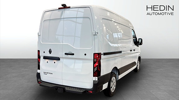 Renault Master 2 of 12