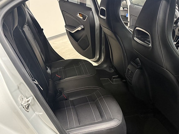 Mercedes-Benz A180 8 of 9