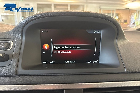 Volvo XC70 13 of 30