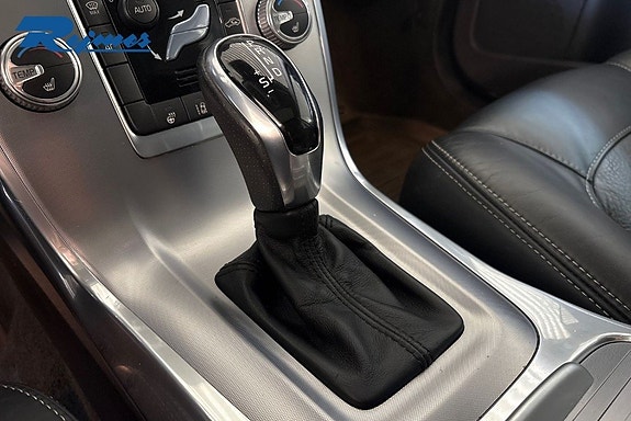 Volvo XC70 18 of 30