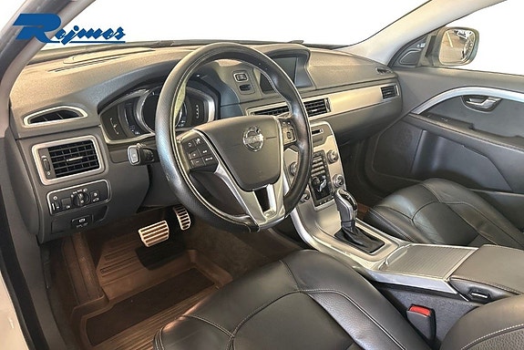 Volvo XC70 7 of 30