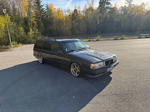 Volvo 940 2 of 16