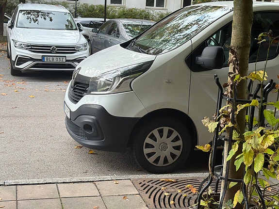 Renault Trafic 2 of 5