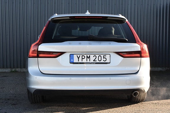 Volvo V90 8 of 20