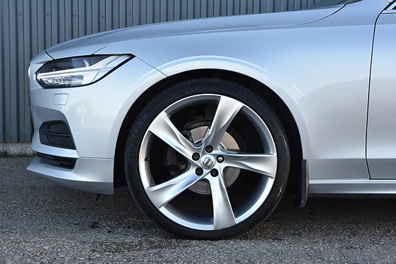 Volvo V90 5 of 20