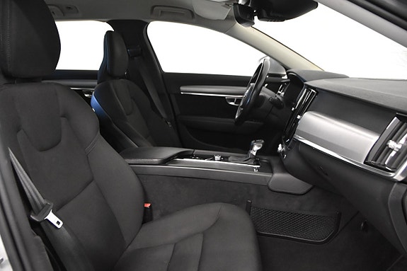 Volvo V90 16 of 20