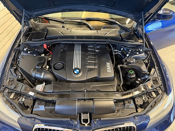 BMW 330d 14 of 19