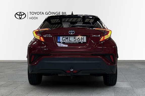 Toyota C-HR 5 of 11
