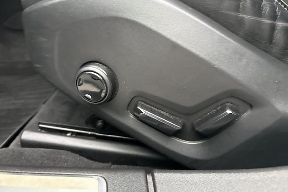 Volvo V90 15 of 27
