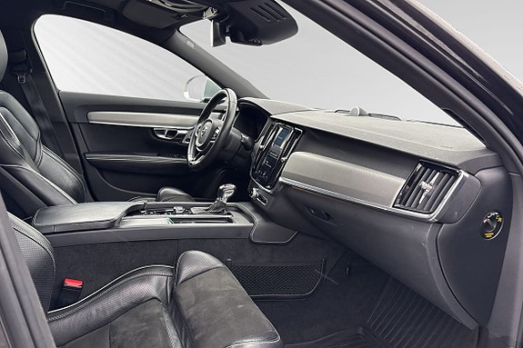 Volvo V90 10 of 27