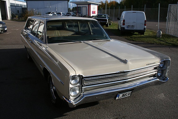 Plymouth Fury 2 of 24