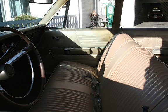 Plymouth Fury 16 of 24