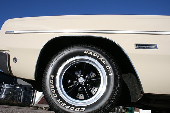 Plymouth Fury 9 of 24
