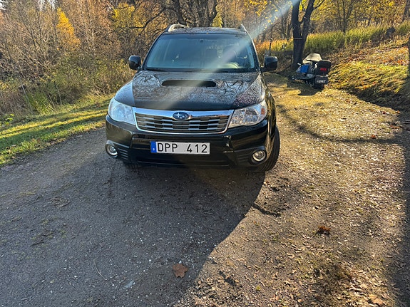 Subaru Forester 3 of 8