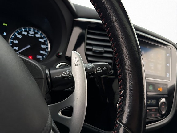 Mitsubishi Outlander 20 of 30