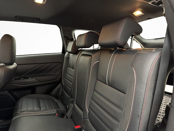 Mitsubishi Outlander 29 of 30