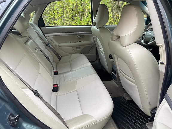 Volvo S80 7 of 10