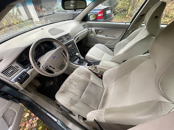 Volvo S80 8 of 10
