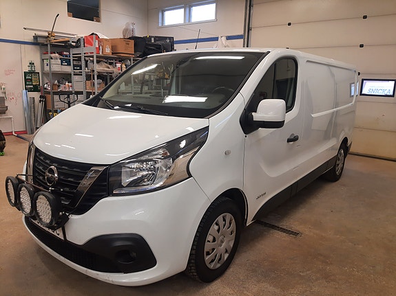 Nissan Primastar 2 of 10