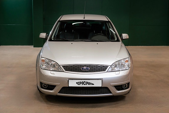 Ford Mondeo 5 of 26