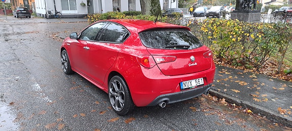 Alfa Romeo Giulietta 4 of 7