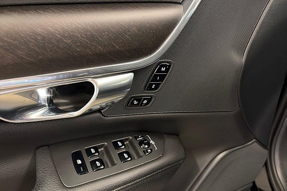 Volvo V90 Cross Country 22 of 28