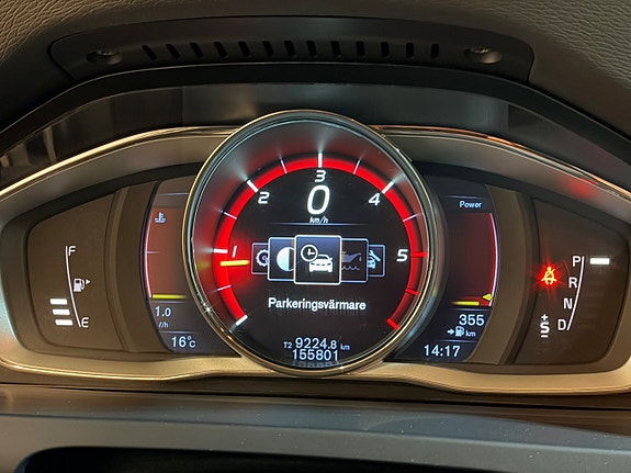 Volvo V60 14 of 26