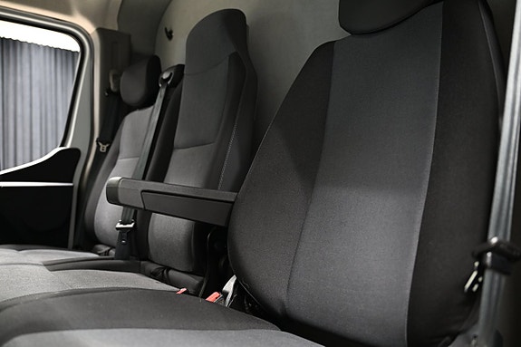 Renault Master 16 of 26