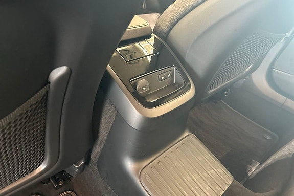 Volvo V90 17 of 30