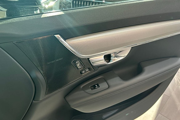 Volvo V90 13 of 30