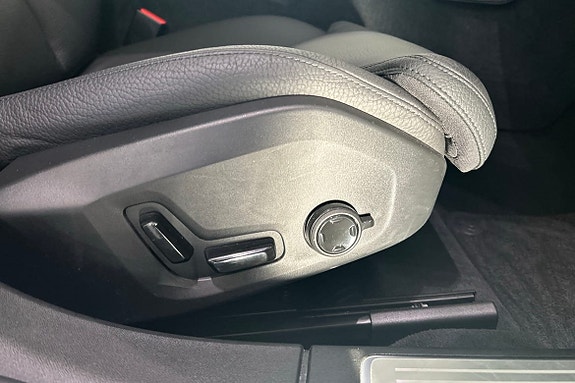 Volvo V90 12 of 30