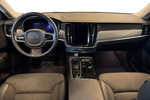 Volvo V90 12 of 28