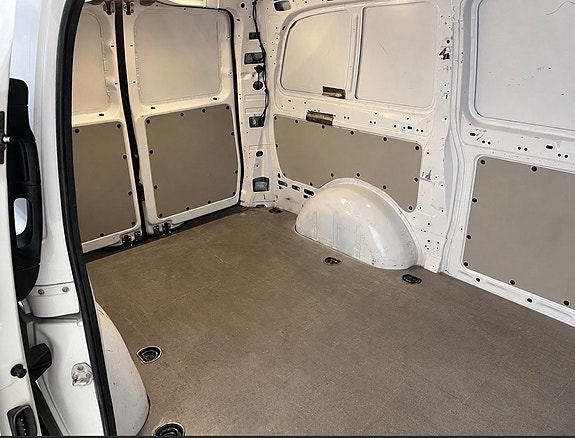 Mercedes-Benz Vito 109 19 of 19