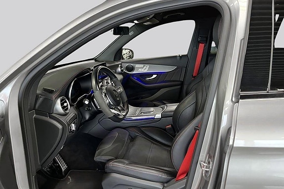 Mercedes-Benz GLC 300 e 8 of 22