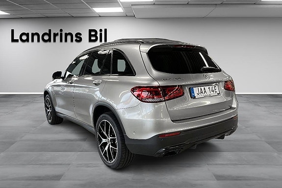 Mercedes-Benz GLC 300 e 6 of 22