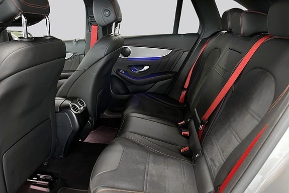 Mercedes-Benz GLC 300 e 9 of 22