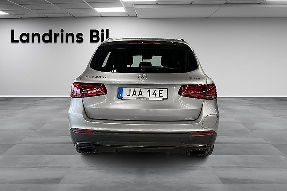 Mercedes-Benz GLC 300 e 5 of 22