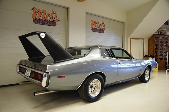 Dodge Charger 8 of 30