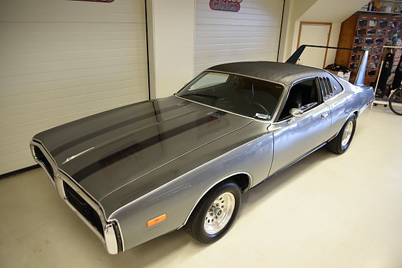 Dodge Charger 14 of 30