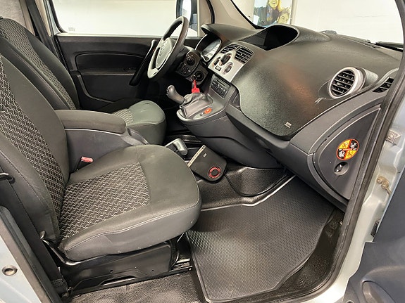 Renault Kangoo Express 9 of 13