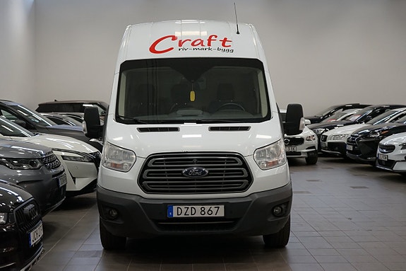 Ford Transit 3 of 11