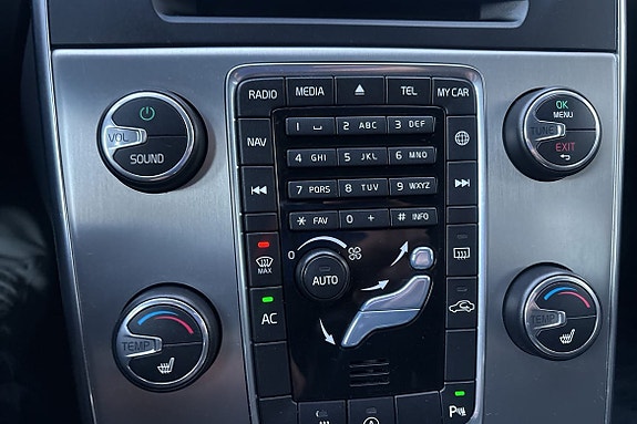 Volvo V60 16 of 23
