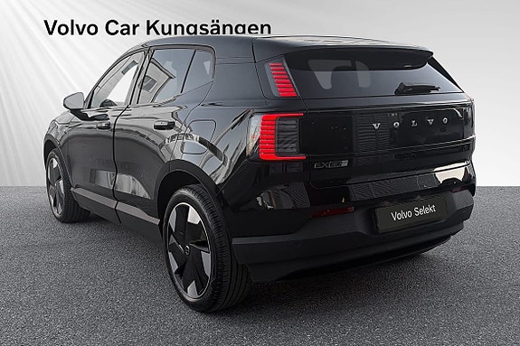 Volvo EX30 4 of 19