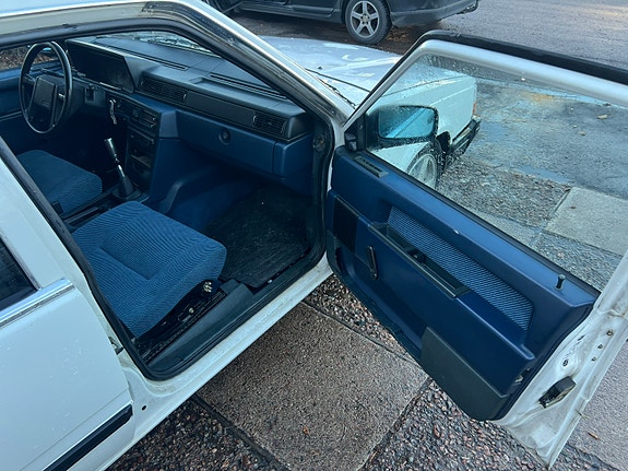 Volvo 740 8 of 14