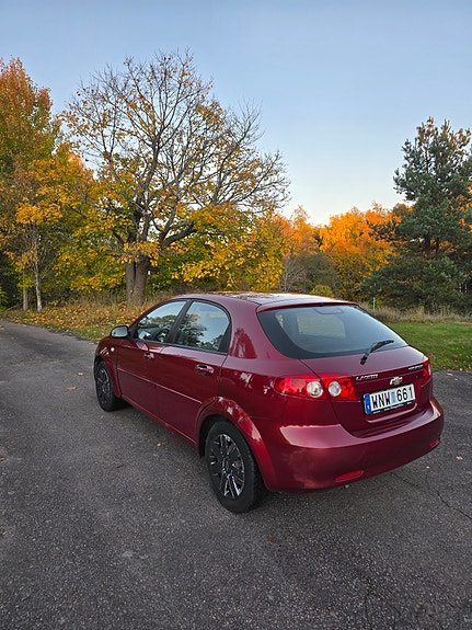 Chevrolet Lacetti 5 of 7
