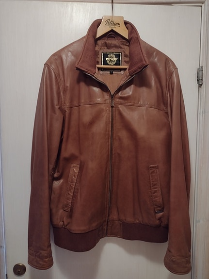 Product image 1 of 8