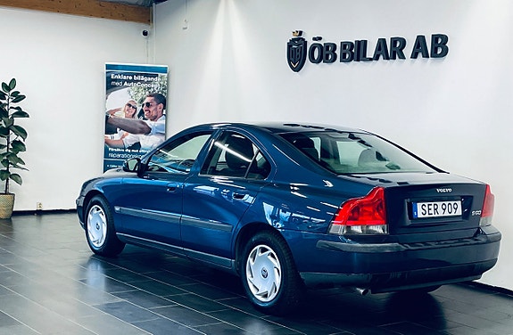 Volvo S60 3 of 10