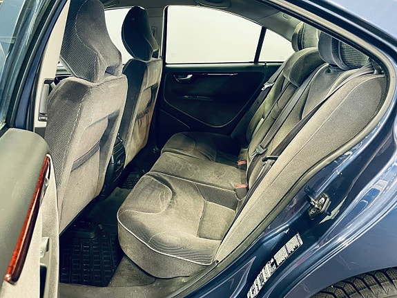 Volvo S60 9 of 10