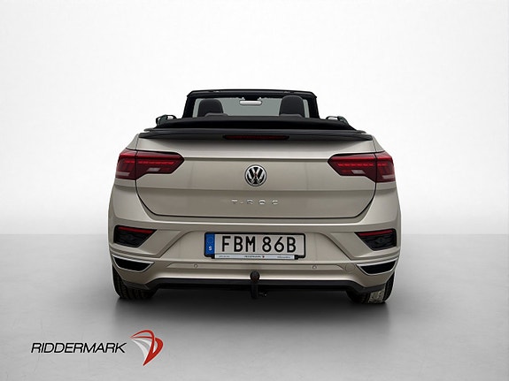 Volkswagen T-Roc 8 of 30